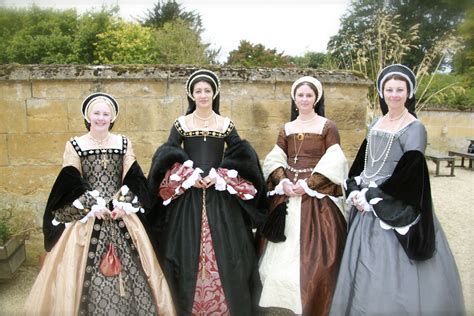 famous tudor women|what did tudor girls wear.